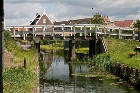VOLENDAM Y MARKEN: ALMA MARINERA HOLANDESA