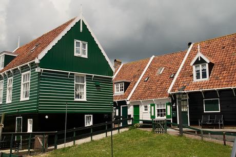 VOLENDAM Y MARKEN: ALMA MARINERA HOLANDESA