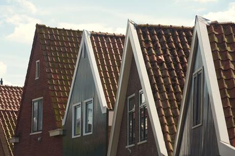 VOLENDAM Y MARKEN: ALMA MARINERA HOLANDESA