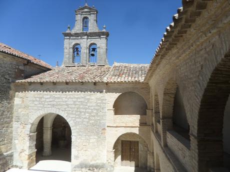 TIEDRA: ERMITA DE NUESTRA SEÑORA DE TIEDRA VIEJA.