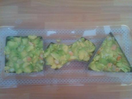 Tartar de aguacate con gambas