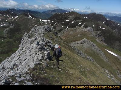 Ruta Les Rapaines, Lago Ubales, Cascayón: De la Peña del Vientu a la Peña Fornos