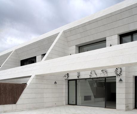 HDR-8 88vi DETALLES ARQUITECTÓNICOS: FACHADAS A-CERO EN PIEDRA