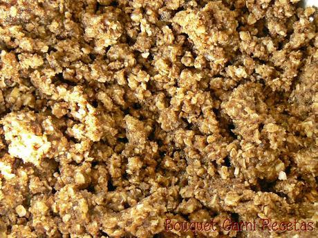 Muffins de bananas, nueces y chocolate (sin huevos, sin crema y sin manteca)