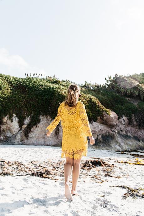 Carmel_By_The_Sea-Collage_On_The_Road-Lace_Dress-Yellow-Beach_outfit-Collage_Vintage-21