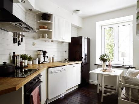 El miedo al vacío en decoración. Como conseguir estancias acogedoras Small Kitchen Dinning