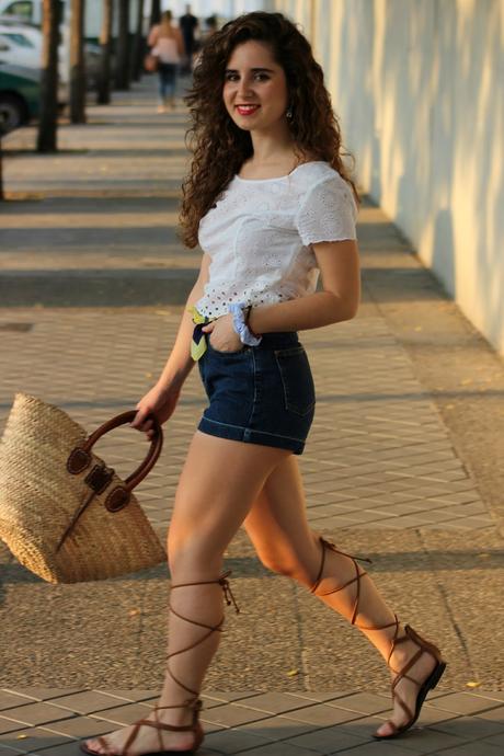 Jeans de tiro alto