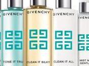 Recomendación aceite desmaquillante clean silky givenchy.