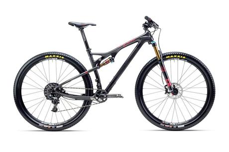 Yeti Cycles lanzara dos modelos de montaña específico para mujeres: Yeti Beti SB5c y Yeti Beti ASRc