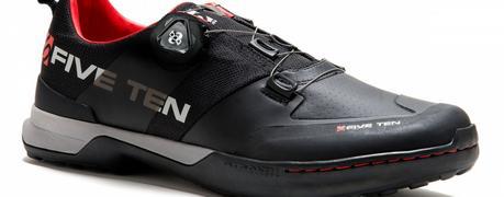 Five Ten Kestrel, unas particulares zapatillas All Mountain que se destaca con su estilo minimalista y sin el uso de correas Five Ten Kestrel, unas particulares zapatillas All Mountain que se destaca con su estilo minimalista y sin el uso de correas