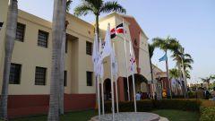 Danilo bautiza con nombre Juan Bosch edificio Oficinas Gubernamentales.