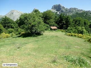 Mediodía (o Ricacabiello)-Peña la Cruz-Peñas de Liegos
