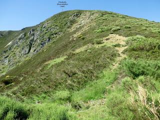 Mediodía (o Ricacabiello)-Peña la Cruz-Peñas de Liegos