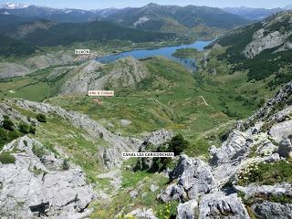 Mediodía (o Ricacabiello)-Peña la Cruz-Peñas de Liegos