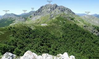 Mediodía (o Ricacabiello)-Peña la Cruz-Peñas de Liegos