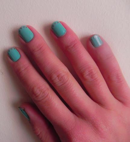 Look con Deborah: Turquesa y plata (look y manicura)