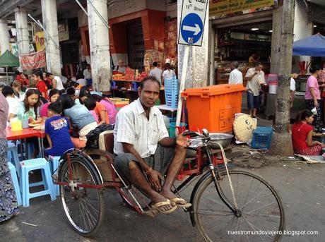 Yangón; caminando por sus barrios