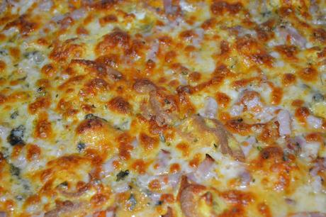 Pizza de Bacon Tortilla y Queso Roquefort