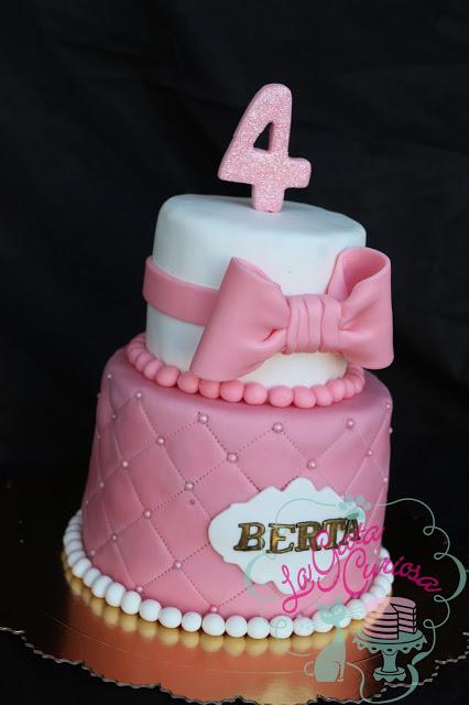 TARTA FONDANT ELEGANTE PARA BERTA