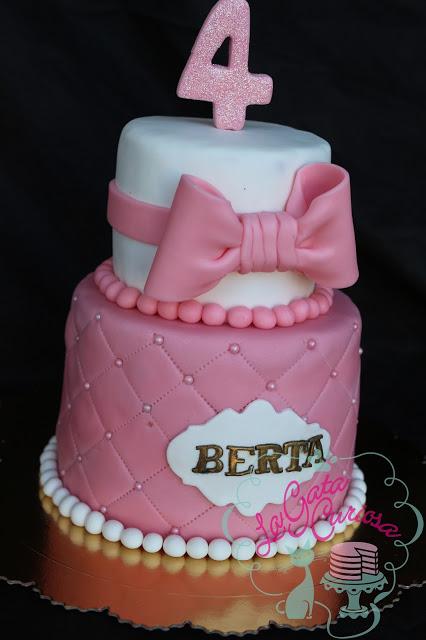 TARTA FONDANT ELEGANTE PARA BERTA