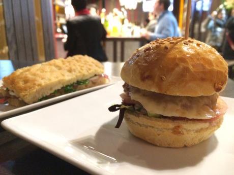 ¿Vacaciones en Bilbao? Aquí tienes tu guía de pinchos bilbao turismo, guia de pinchos bilbao, pinchos bilbao, pintxos bilbao, viaje a bilbao, bar la roca