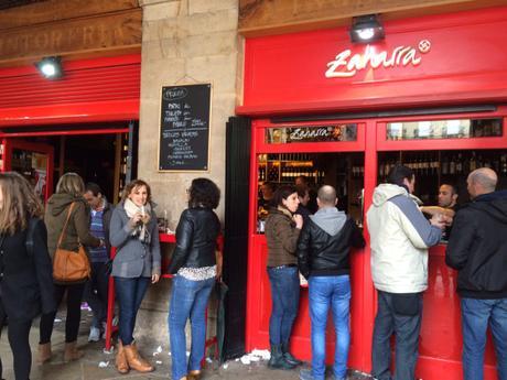 ¿Vacaciones en Bilbao? Aquí tienes tu guía de pinchos bilbao turismo, guia de pinchos bilbao, pinchos bilbao, pintxos bilbao, viaje a bilbao, bar zaharra