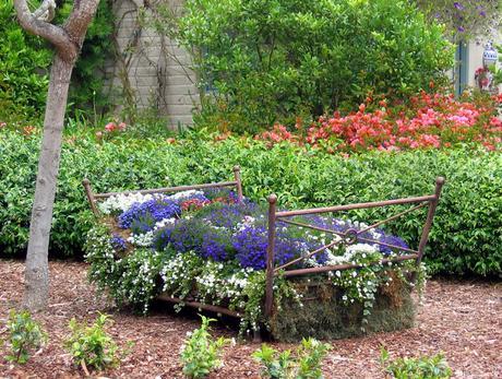 Flower Bed rustic-landscape