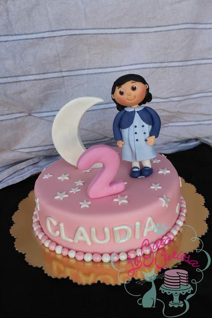 TARTA FONDANT NIÑA CON LUNA PARA CLAUDIA