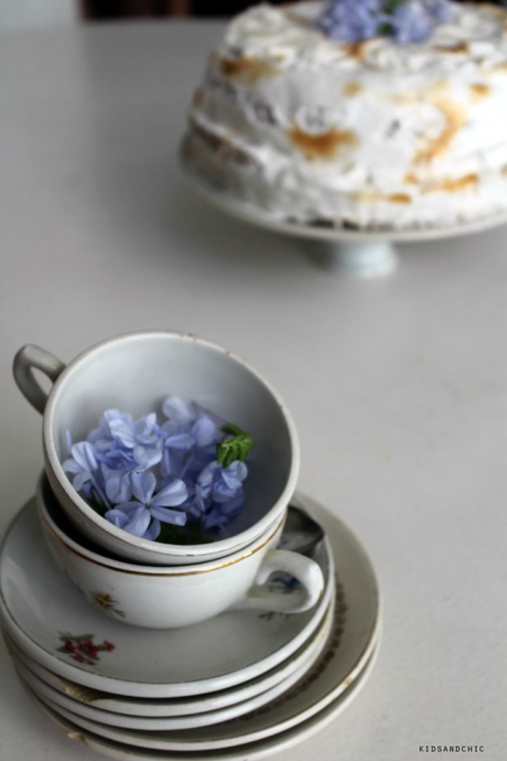 Tarta de té de limón y merengue