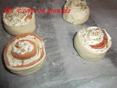 Caracolas de Salmón y queso crema