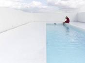 Reforma casa antigua piscina terraza.