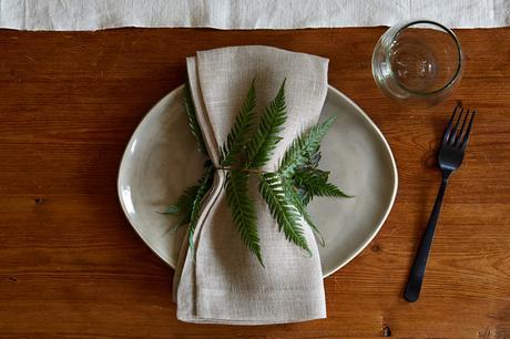 Decora con plantas naturales una mesa de verano!