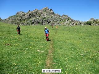Valle de Lago-Puexu'l Agua-Pena Tchantacabatchos-Pena la Tchaguna-Las Cruces