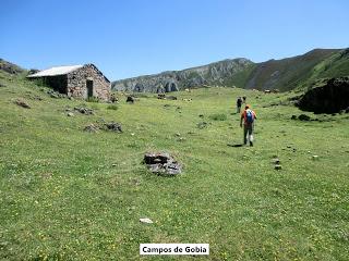 Valle de Lago-Puexu'l Agua-Pena Tchantacabatchos-Pena la Tchaguna-Las Cruces