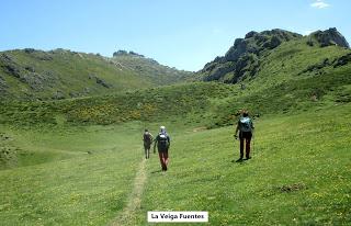 Valle de Lago-Puexu'l Agua-Pena Tchantacabatchos-Pena la Tchaguna-Las Cruces