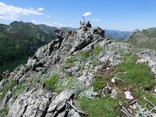 Valle de Lago-Puexu'l Agua-Pena Tchantacabatchos-Pena la Tchaguna-Las Cruces