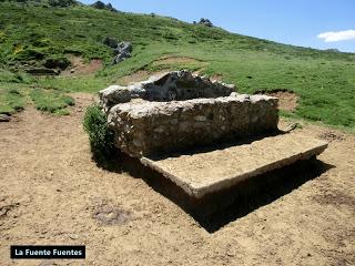 Valle de Lago-Puexu'l Agua-Pena Tchantacabatchos-Pena la Tchaguna-Las Cruces