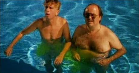 Film still from Torrente 2: Misión en Marbella (2001) / Lolafilms santiago segura gabino diego orina pis piscina