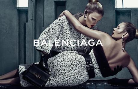 Kate Moss y Lara Stone protagonistas de la nueva campaña de Balenciaga