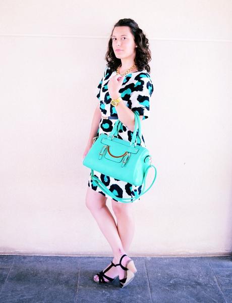 Mi vestido azul - Green animal print (6)