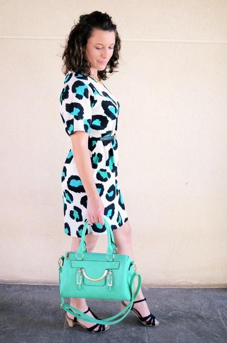 Mi vestido azul - Green animal print (9)