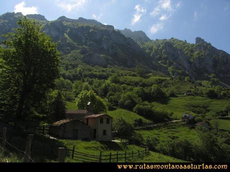 Ruta Les Campes Peña Mea