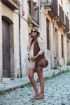 MATERNITY STYLE IN SUMMER.-