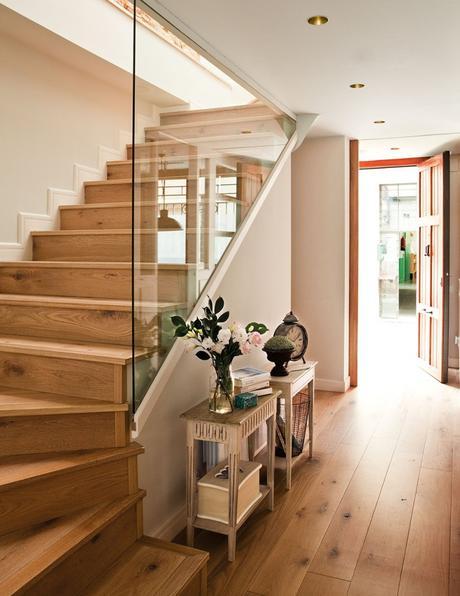 Escaleras interiores; Ellas también forman parte de la decoración de tu casa. ¡No te olvides de ellas! Escaleras interiores; Ellas también forman parte de la decoración de tu casa. ¡No te olvides de ellas!