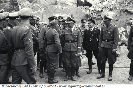 Himmler en Mauthausen