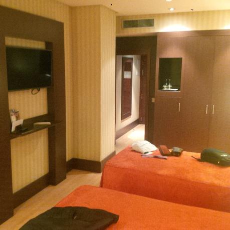 HOTEL NAZARIES (GRANADA)