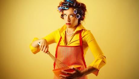 Reseña: Como Ser una Mujer y no Morir en el Intento de Carmen Rico-Godoy