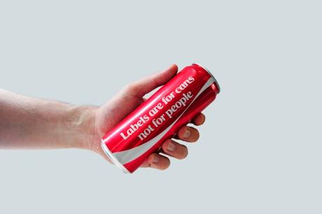 “Las etiquetas son para las latas, no para la gente”, campaña de Coca-Cola