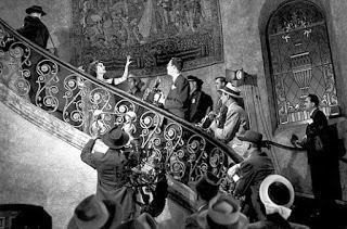 EL OTRO CREPÚSCULO DE LOS DIOSES (O EN SUNSET BOULEVARD SUENA SIRTAKI) EL OTRO CREPÚSCULO DE LOS DIOSES (O EN SUNSET BOULEVARD SUENA SIRTAKI)