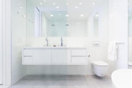 Flatiron-Building-Apartment-master-bathroom-vanity-wall